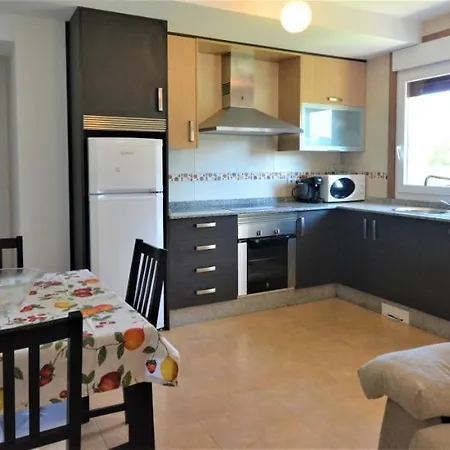 Apartamento Con Piscina En El Entorno De アパート サンシェンショ